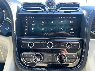 2021 Bentley Bentayga V8   - Photo 57 - McKinney, TX 75070