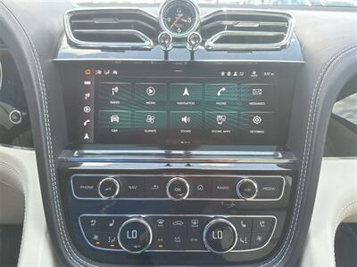 2021 Bentley Bentayga V8   - Photo 20 - McKinney, TX 75070