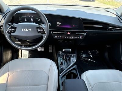 2024 Kia Niro EX Touring   - Photo 20 - McKinney, TX 75070