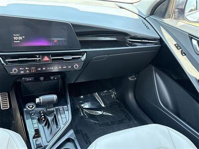 2024 Kia Niro EX Touring   - Photo 22 - McKinney, TX 75070