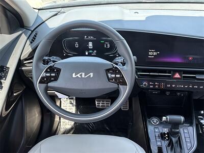2024 Kia Niro EX Touring   - Photo 21 - McKinney, TX 75070
