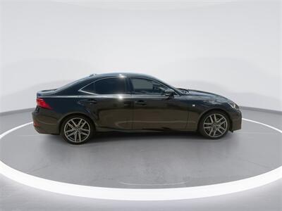 2019 Lexus IS 300   - Photo 9 - McKinney, TX 75070