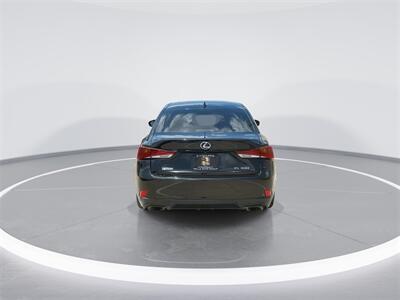2019 Lexus IS 300   - Photo 7 - McKinney, TX 75070