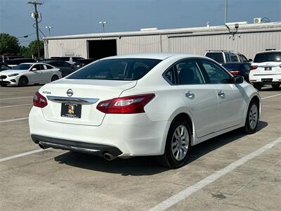 2018 Nissan Altima 2.5 S   - Photo 14 - McKinney, TX 75070