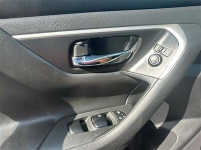 2018 Nissan Altima 2.5 S   - Photo 23 - McKinney, TX 75070