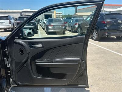 2023 Dodge Charger SXT   - Photo 21 - McKinney, TX 75070