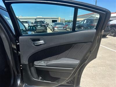 2023 Dodge Charger SXT   - Photo 22 - McKinney, TX 75070