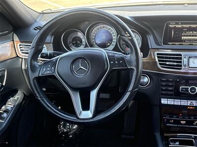 2014 Mercedes-Benz E 550 4MATIC®   - Photo 21 - McKinney, TX 75070