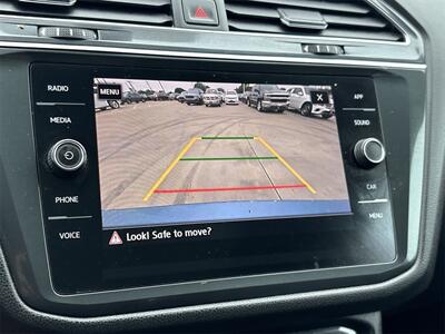 2020 Volkswagen Tiguan 2.0T SE   - Photo 24 - McKinney, TX 75070