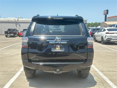 2022 Toyota 4Runner SR5 Premium   - Photo 4 - McKinney, TX 75070