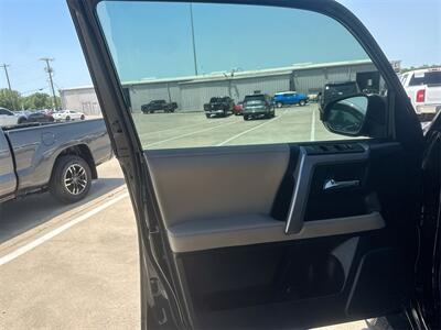 2022 Toyota 4Runner SR5 Premium   - Photo 25 - McKinney, TX 75070