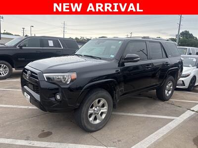 2022 Toyota 4Runner SR5 Premium   - Photo 30 - McKinney, TX 75070