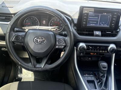 2019 Toyota RAV4 LE   - Photo 21 - McKinney, TX 75070