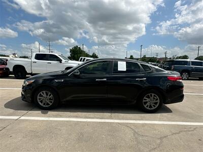 2020 Kia Optima LX   - Photo 8 - McKinney, TX 75070