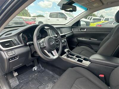2020 Kia Optima LX   - Photo 35 - McKinney, TX 75070