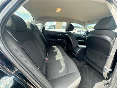 2020 Kia Optima LX   - Photo 39 - McKinney, TX 75070