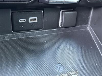 2021 GMC Yukon SLT   - Photo 27 - McKinney, TX 75070