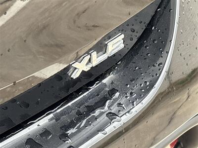 2022 Toyota Highlander XLE   - Photo 12 - McKinney, TX 75070