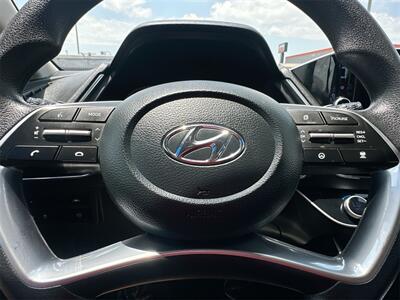 2023 Hyundai Sonata SEL   - Photo 16 - McKinney, TX 75070