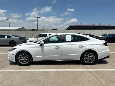 2023 Hyundai Sonata SEL   - Photo 8 - McKinney, TX 75070