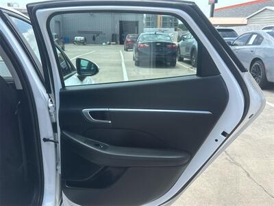 2023 Hyundai Sonata SEL   - Photo 24 - McKinney, TX 75070