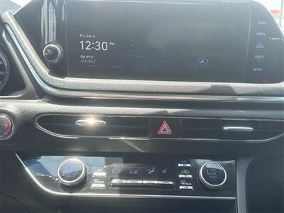 2023 Hyundai Sonata SEL   - Photo 10 - McKinney, TX 75070