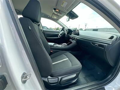 2023 Hyundai Sonata SEL   - Photo 22 - McKinney, TX 75070