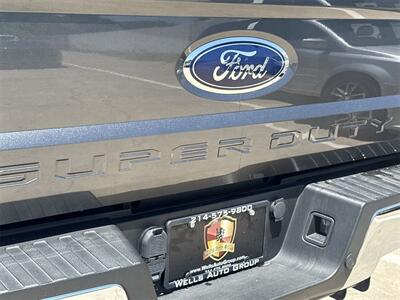 2017 Ford F-250SD Lariat   - Photo 12 - McKinney, TX 75070