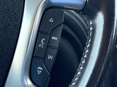 2017 Chevrolet Traverse 2LT 2LT   - Photo 12 - McKinney, TX 75070