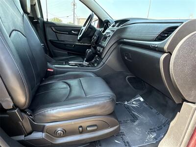 2017 Chevrolet Traverse 2LT 2LT   - Photo 32 - McKinney, TX 75070