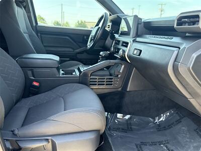 2024 Toyota Tacoma SR   - Photo 33 - McKinney, TX 75070