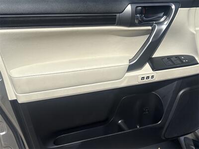 2023 Lexus GX 460   - Photo 19 - McKinney, TX 75070