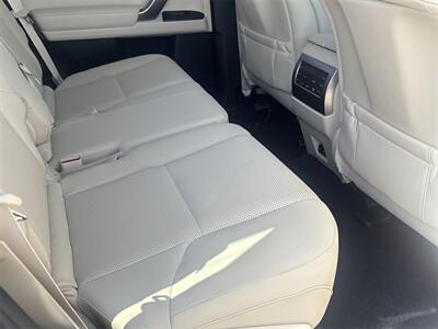 2023 Lexus GX 460   - Photo 32 - McKinney, TX 75070
