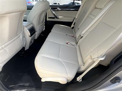 2023 Lexus GX 460   - Photo 29 - McKinney, TX 75070