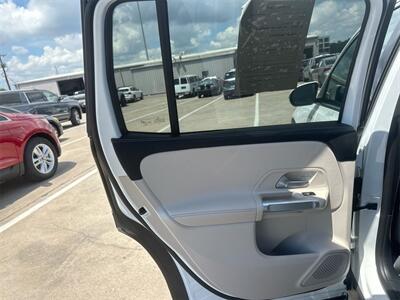 2023 Mercedes-Benz GLB GLB 250   - Photo 23 - McKinney, TX 75070