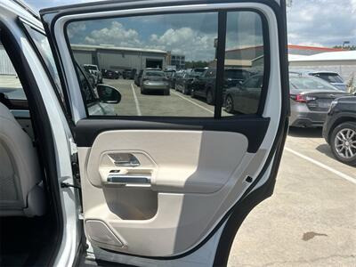 2023 Mercedes-Benz GLB GLB 250   - Photo 22 - McKinney, TX 75070
