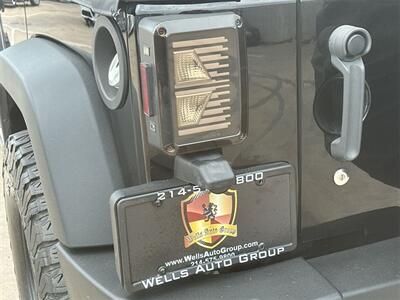 2014 Jeep Wrangler Unlimited Sport   - Photo 30 - McKinney, TX 75070
