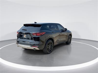 2024 Chevrolet Blazer LT   - Photo 8 - McKinney, TX 75070