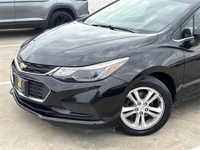 2017 Chevrolet Cruze LT   - Photo 16 - McKinney, TX 75070