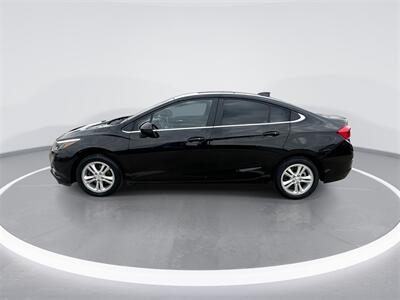 2017 Chevrolet Cruze LT   - Photo 5 - McKinney, TX 75070