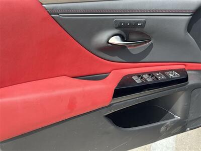 2023 Lexus ES 350 F Sport   - Photo 19 - McKinney, TX 75070