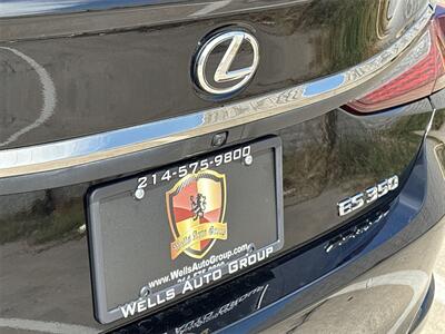 2023 Lexus ES 350 F Sport   - Photo 15 - McKinney, TX 75070