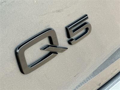 2022 Audi Q5 45 S line Premium quattro   - Photo 10 - McKinney, TX 75070