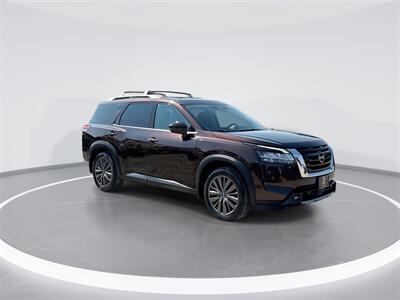 2022 Nissan Pathfinder SL   - Photo 2 - McKinney, TX 75070