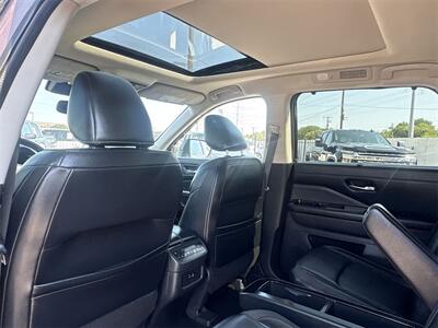 2022 Nissan Pathfinder SL   - Photo 30 - McKinney, TX 75070