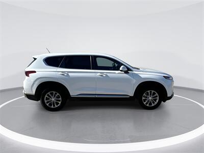 2020 Hyundai Santa Fe SE   - Photo 9 - McKinney, TX 75070