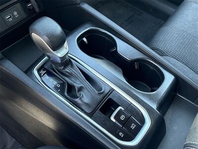 2020 Hyundai Santa Fe SE   - Photo 26 - McKinney, TX 75070