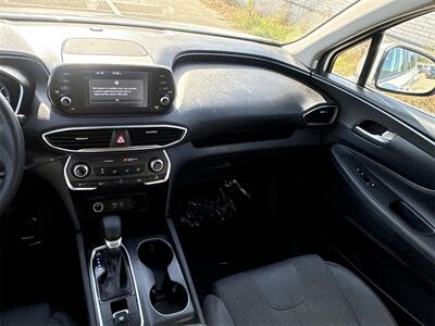 2020 Hyundai Santa Fe SE   - Photo 22 - McKinney, TX 75070