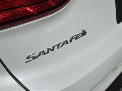2020 Hyundai Santa Fe SE   - Photo 10 - McKinney, TX 75070
