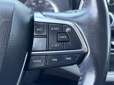 2021 Toyota Highlander LE   - Photo 14 - McKinney, TX 75070